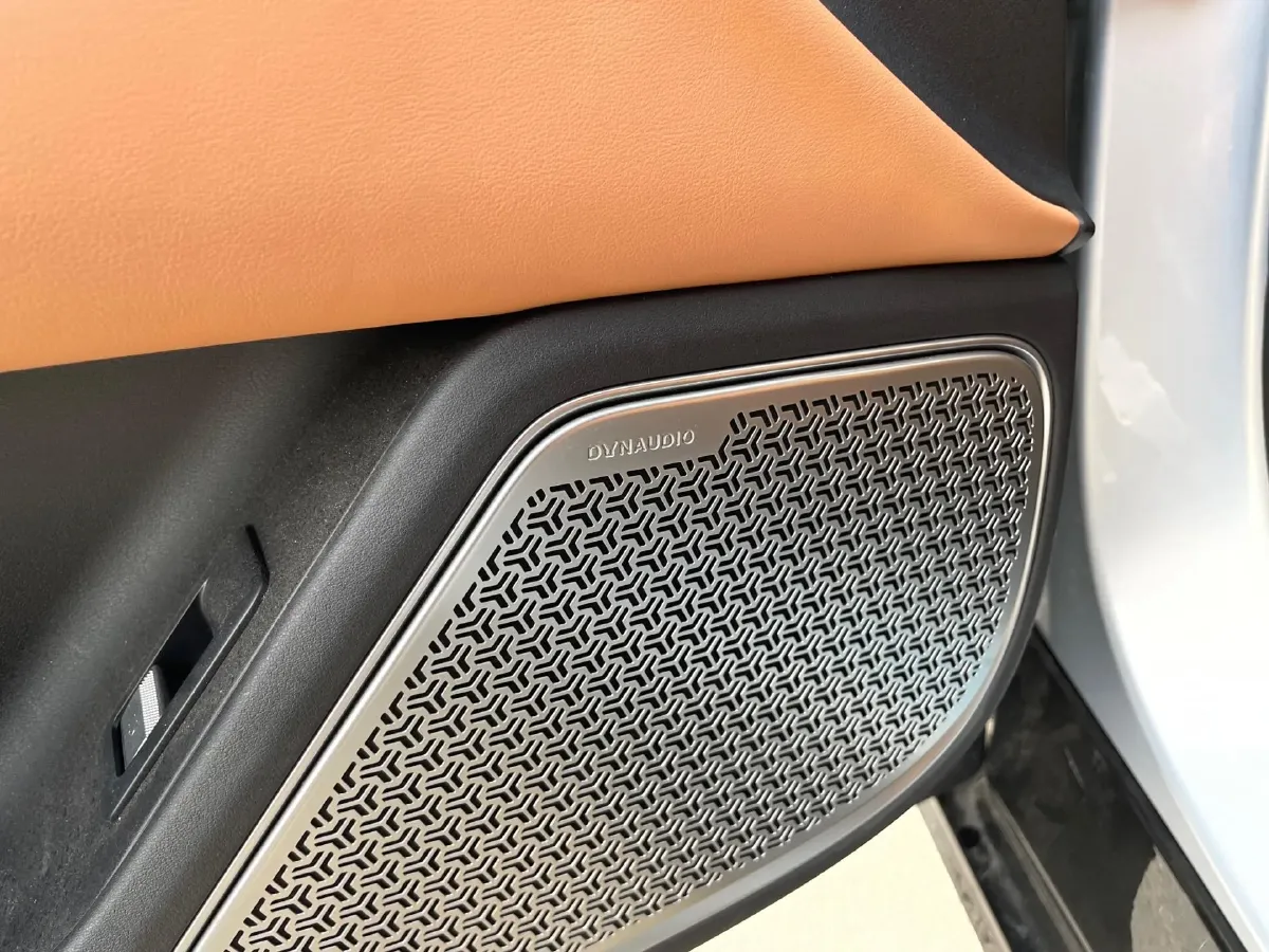 2025 BYD HanL BEV,autocango,china used car exporter,china ev exporter,chinese used car exporter,chinese used ev exporter