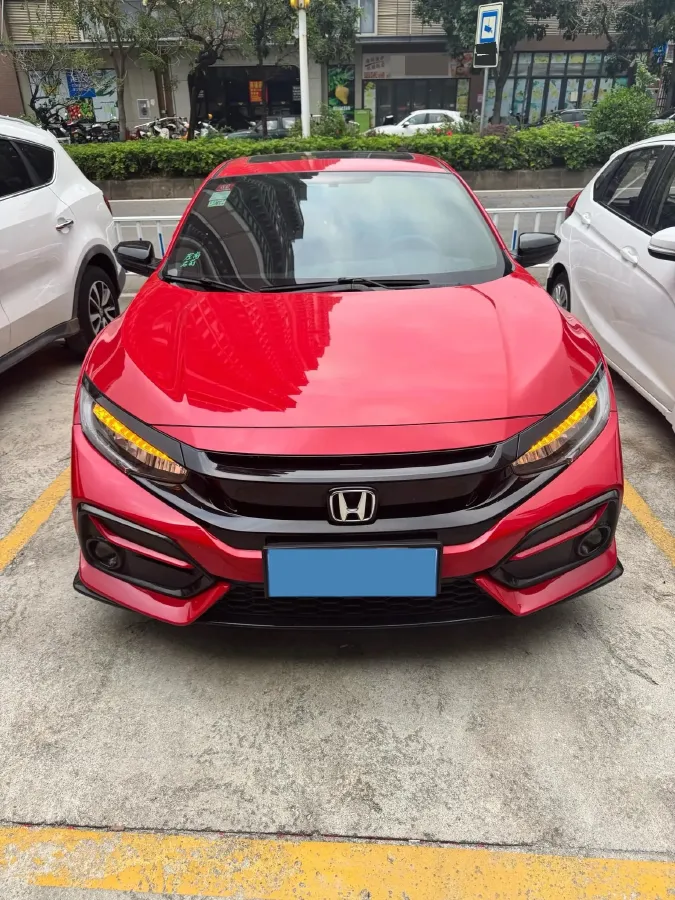 2021 Honda Civic 1.5T 177HP L4 CVT,autocango,china used car exporter,china ev exporter,chinese used car exporter,chinese used ev exporter