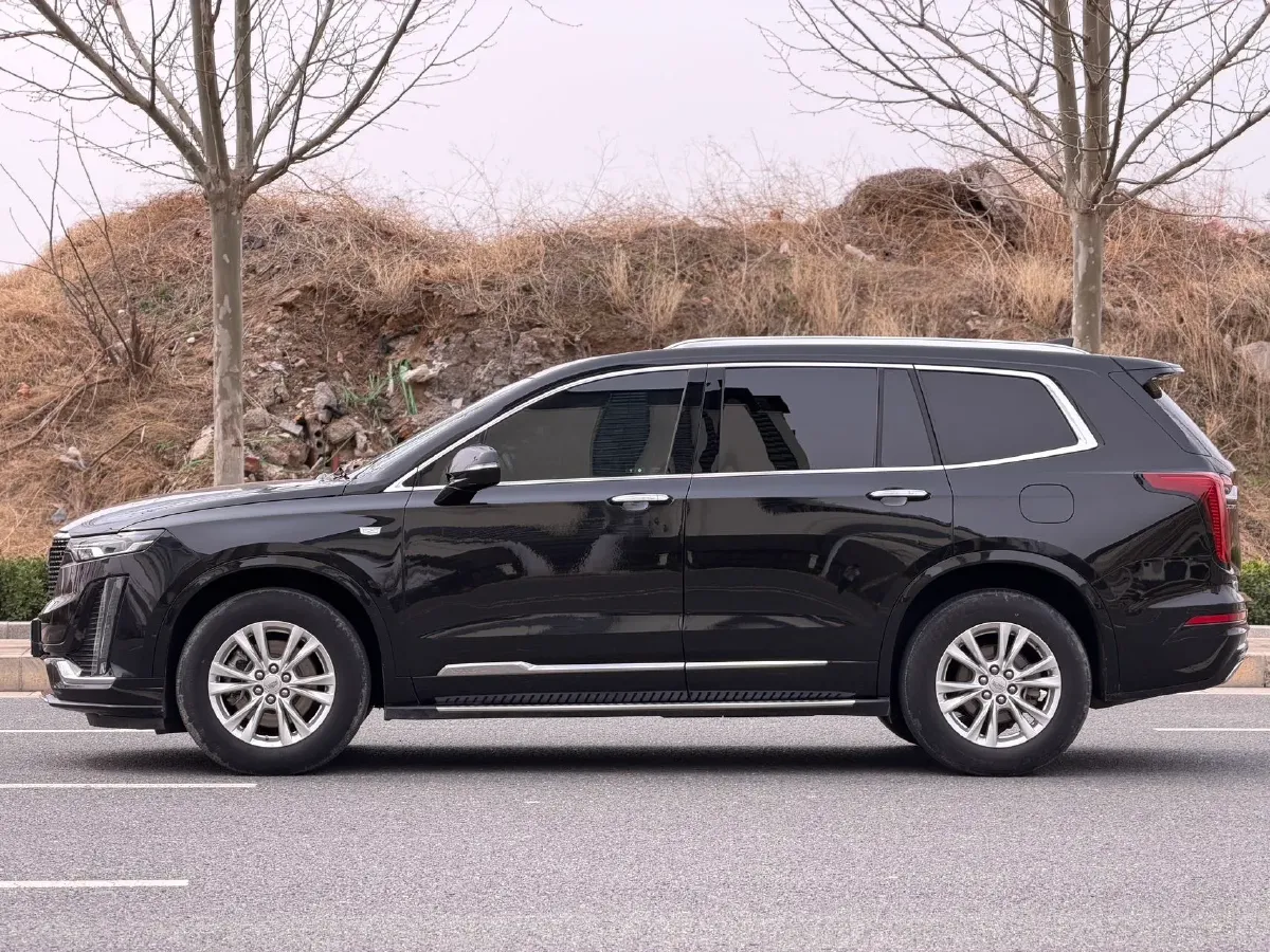 2022 Cadillac XT6 2.0T 237HP L4 9AT,autocango,china used car exporter,china ev exporter,chinese used car exporter,chinese used ev exporter