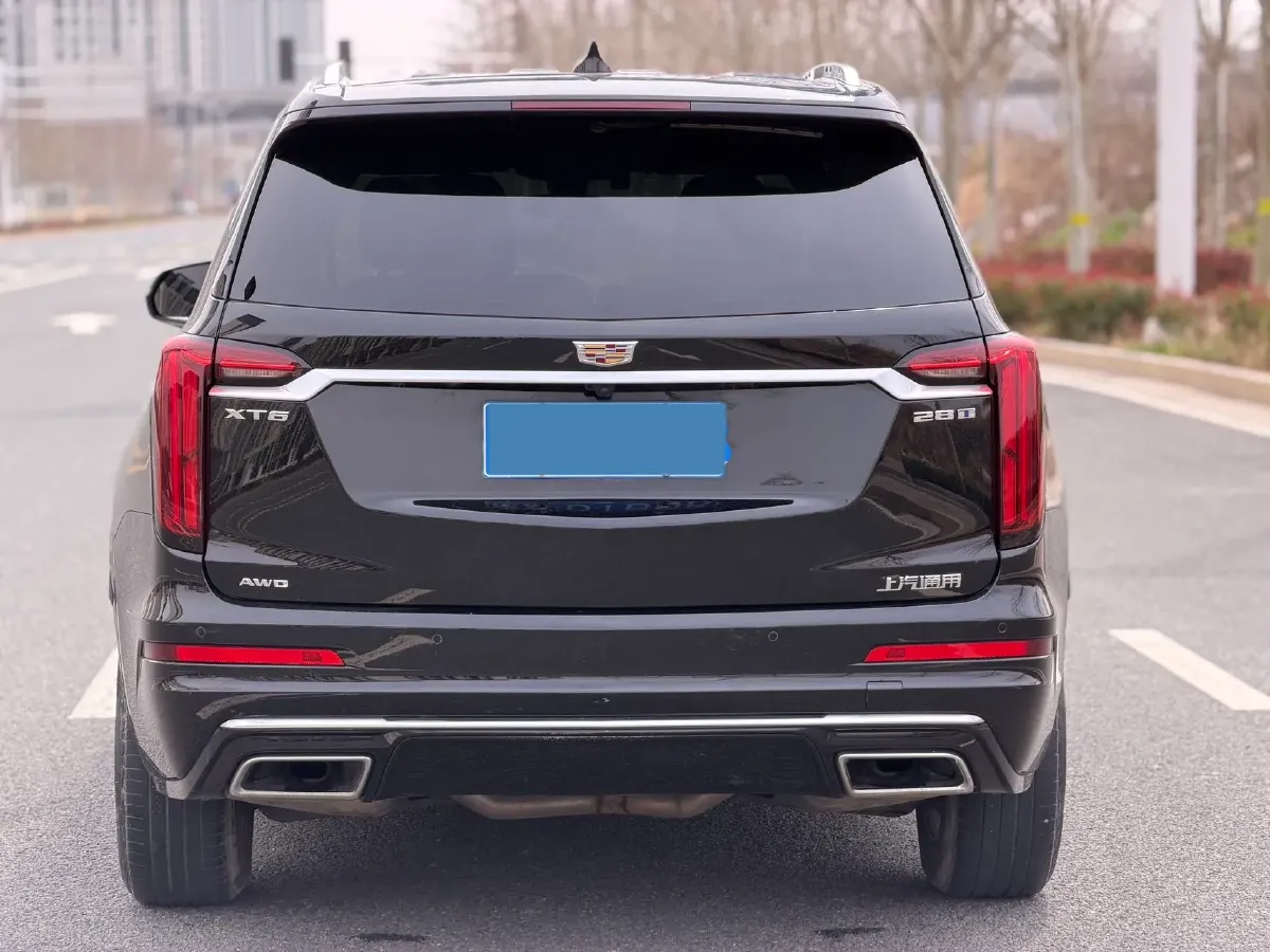 2022 Cadillac XT6 2.0T 237HP L4 9AT,autocango,china used car exporter,china ev exporter,chinese used car exporter,chinese used ev exporter