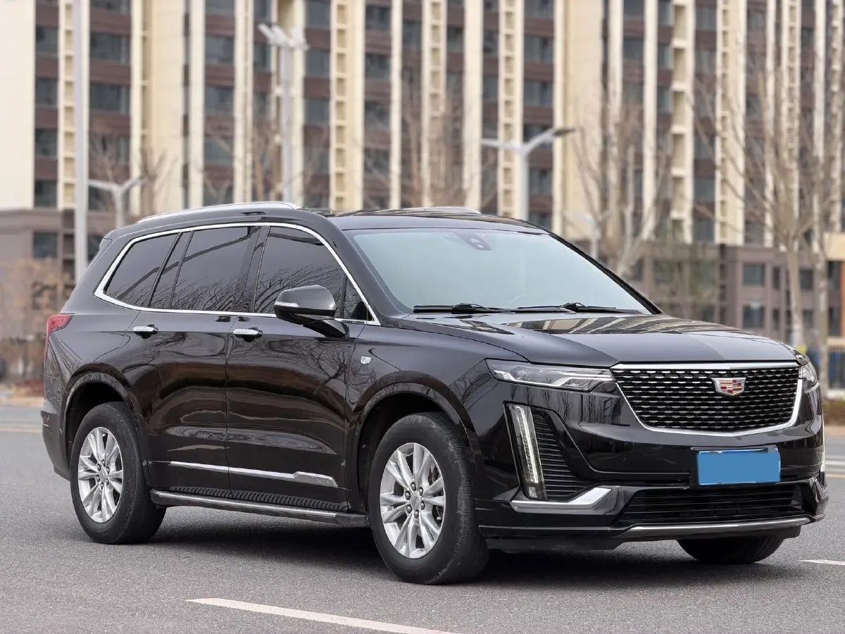 2022 Cadillac XT6 2.0T 237HP L4 9AT,autocango,china used car exporter,china ev exporter,chinese used car exporter,chinese used ev exporter