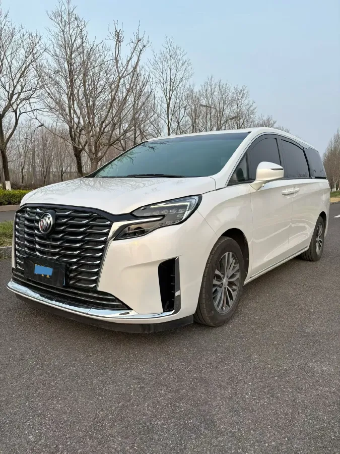 2022 Buick GL8 2.0T 237HP L4 9AT,autocango,china used car exporter,china ev exporter,chinese used car exporter,chinese used ev exporter