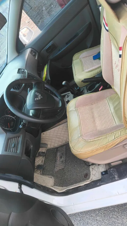 2016 WuLing HongGuang 1.5L 112HP L4 5MT,autocango,china used car exporter,china ev exporter,chinese used car exporter,chinese used ev exporter