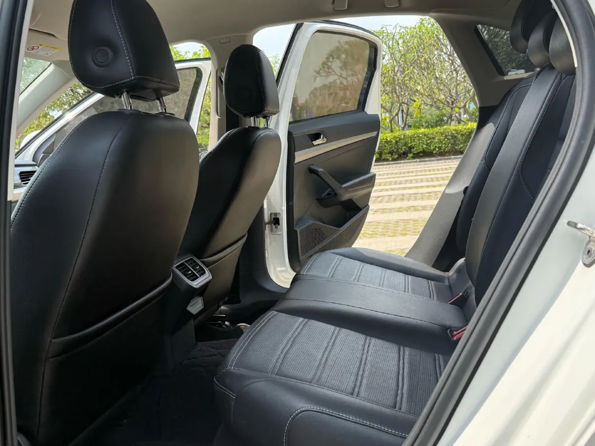 2021 Volkswagen Lavida 1.5L 113HP L4 6AT,autocango,china used car exporter,china ev exporter,chinese used car exporter,chinese used ev exporter