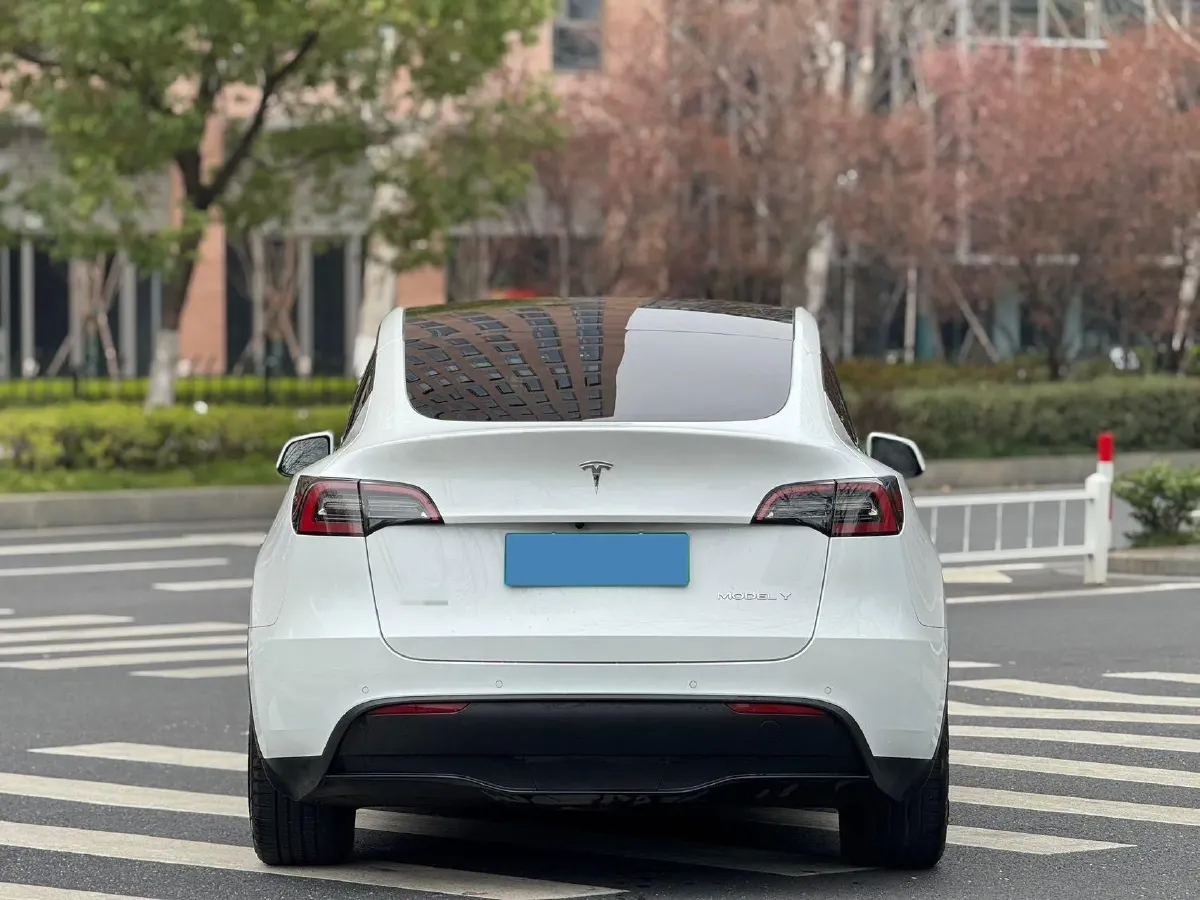 2022 Tesla Model Y BEV 60KWH,autocango,china used car exporter,china ev exporter,chinese used car exporter,chinese used ev exporter