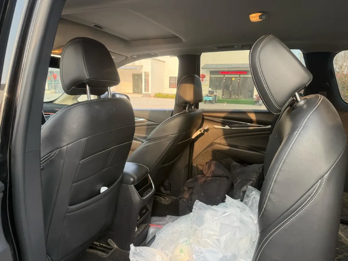 2021 MAXUS G50 1.5T 169HP L4 7DCT,autocango,china used car exporter,china ev exporter,chinese used car exporter,chinese used ev exporter