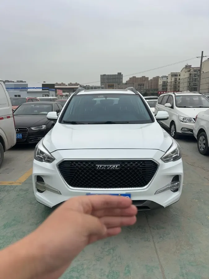 2018 Haval M6 1.5T 150HP L4 7DCT,autocango,china used car exporter,china ev exporter,chinese used car exporter,chinese used ev exporter