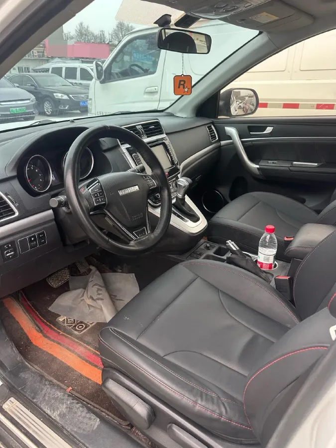 2018 Haval M6 1.5T 150HP L4 7DCT,autocango,china used car exporter,china ev exporter,chinese used car exporter,chinese used ev exporter