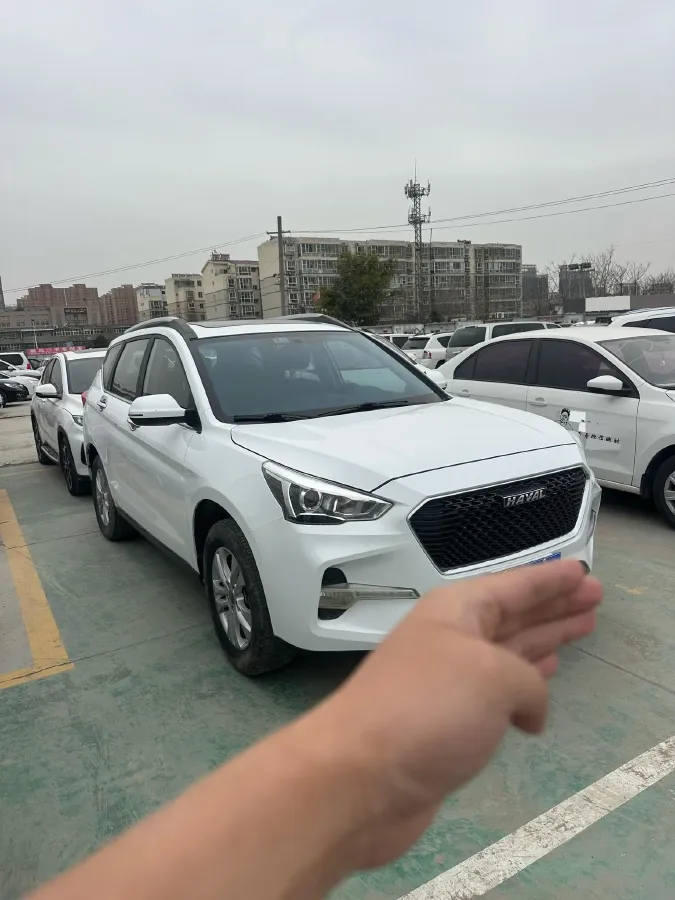 2018 Haval M6 1.5T 150HP L4 7DCT,autocango,china used car exporter,china ev exporter,chinese used car exporter,chinese used ev exporter