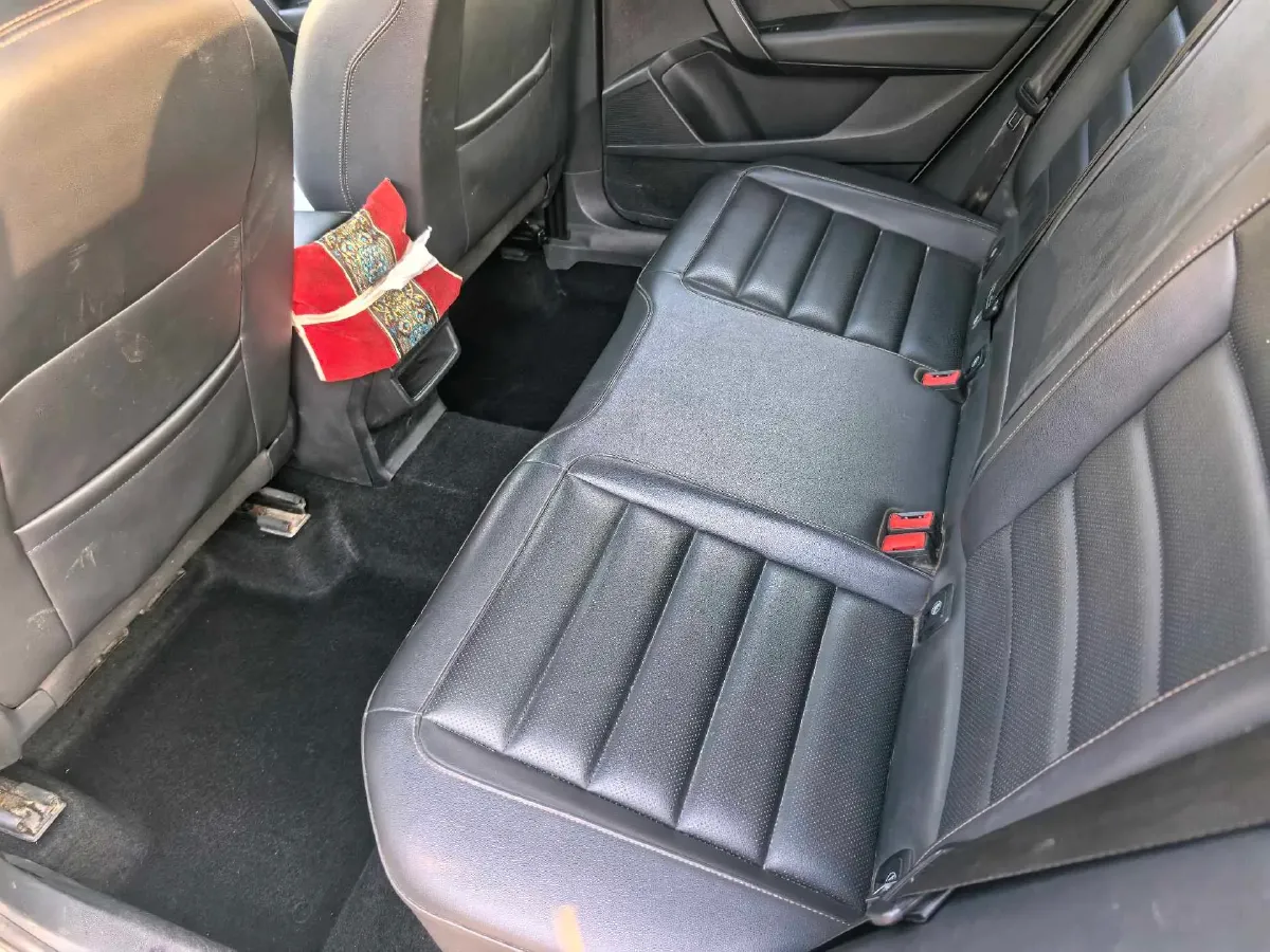 2019 MINI MINI 1.5T 102HP L3 7DCT,autocango,china used car exporter,china ev exporter,chinese used car exporter,chinese used ev exporter