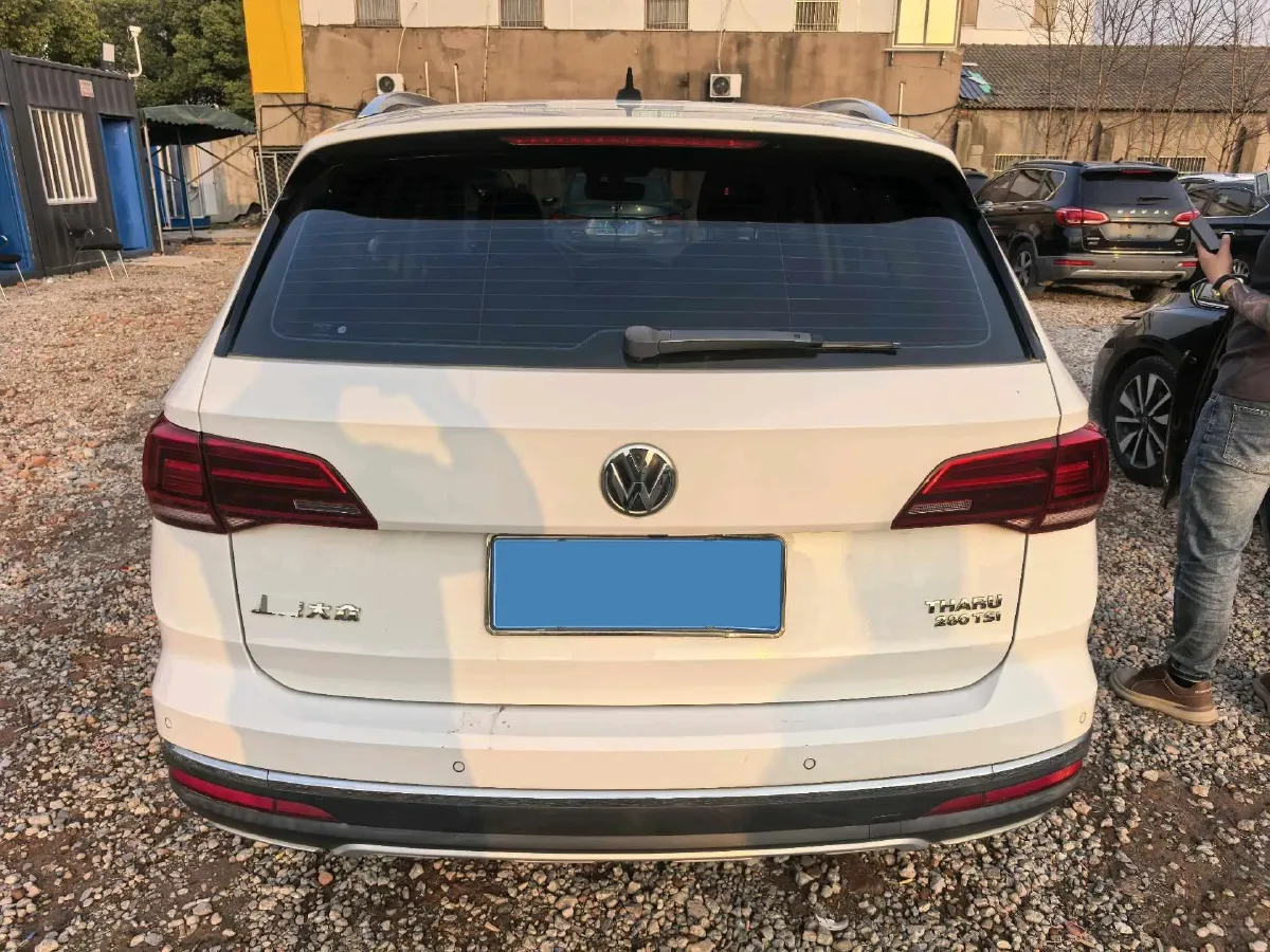 2019 MINI MINI 1.5T 102HP L3 7DCT,autocango,china used car exporter,china ev exporter,chinese used car exporter,chinese used ev exporter