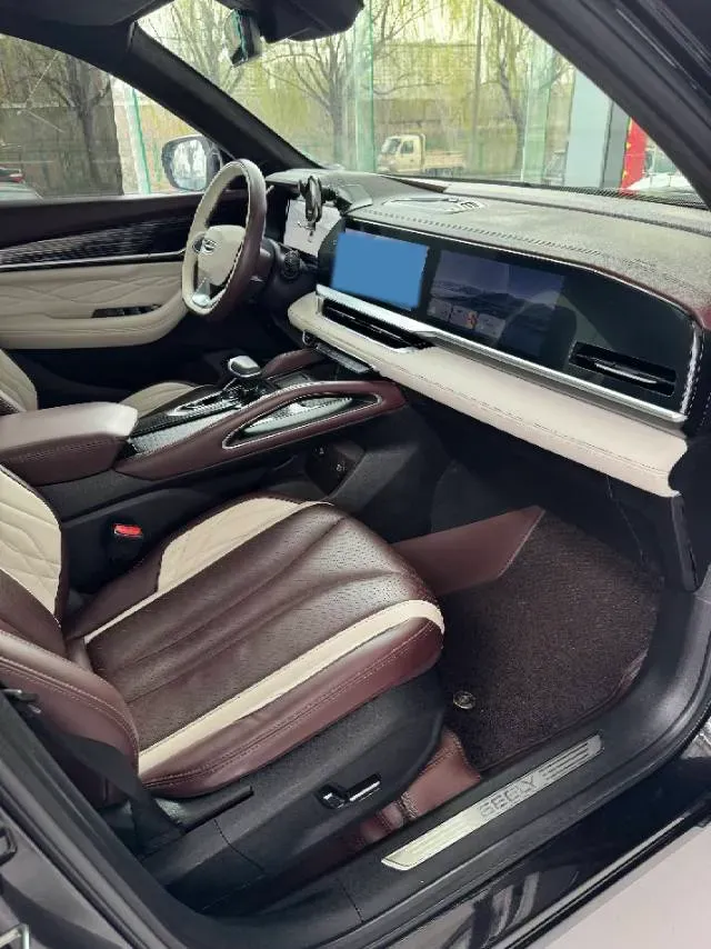 2021 Geely Monjaro 2.0T 238HP L4 8AT,autocango,china used car exporter,china ev exporter,chinese used car exporter,chinese used ev exporter