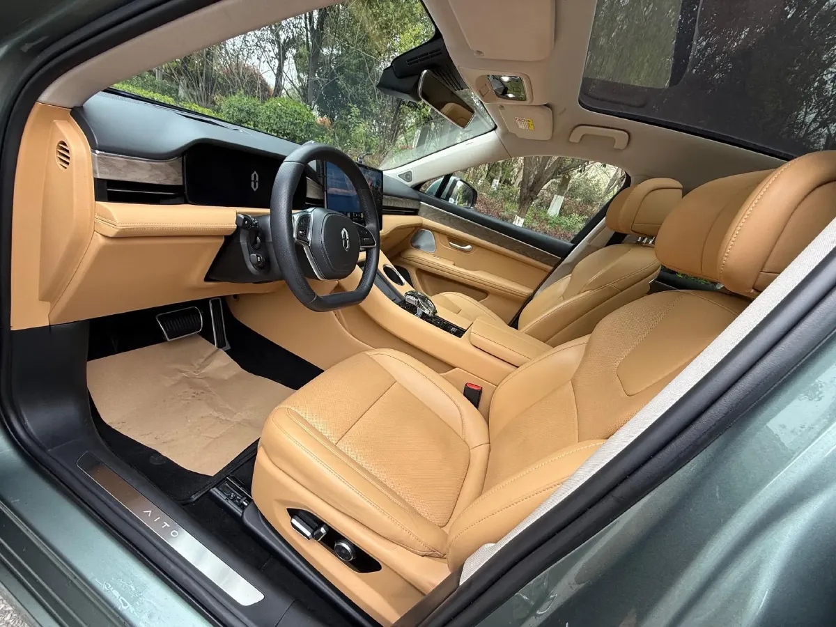 2022 Infiniti Q50L 2.0T 211HP L4 7AT,autocango,china used car exporter,china ev exporter,chinese used car exporter,chinese used ev exporter