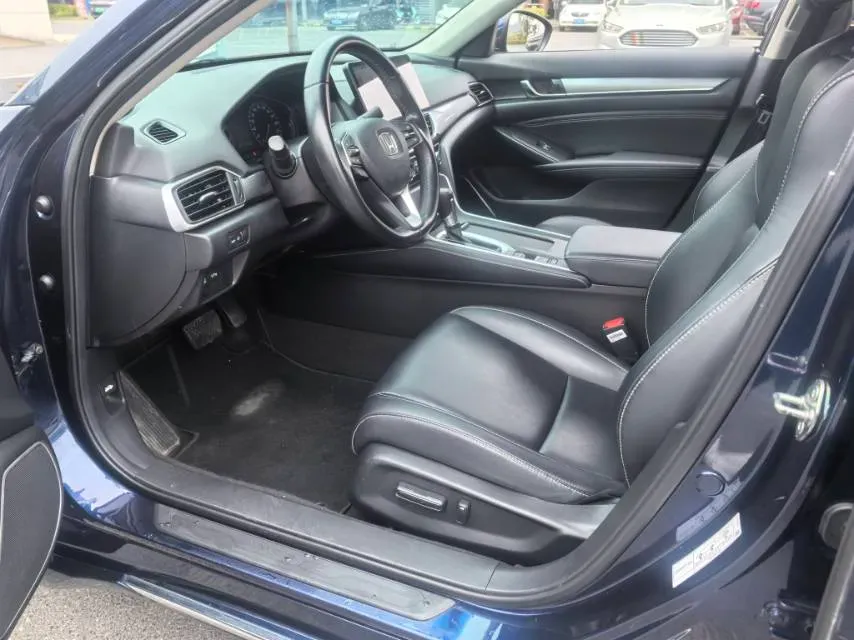 2019 Honda Inspire 1.5T 194HP L4 CVT,autocango,china used car exporter,china ev exporter,chinese used car exporter,chinese used ev exporter