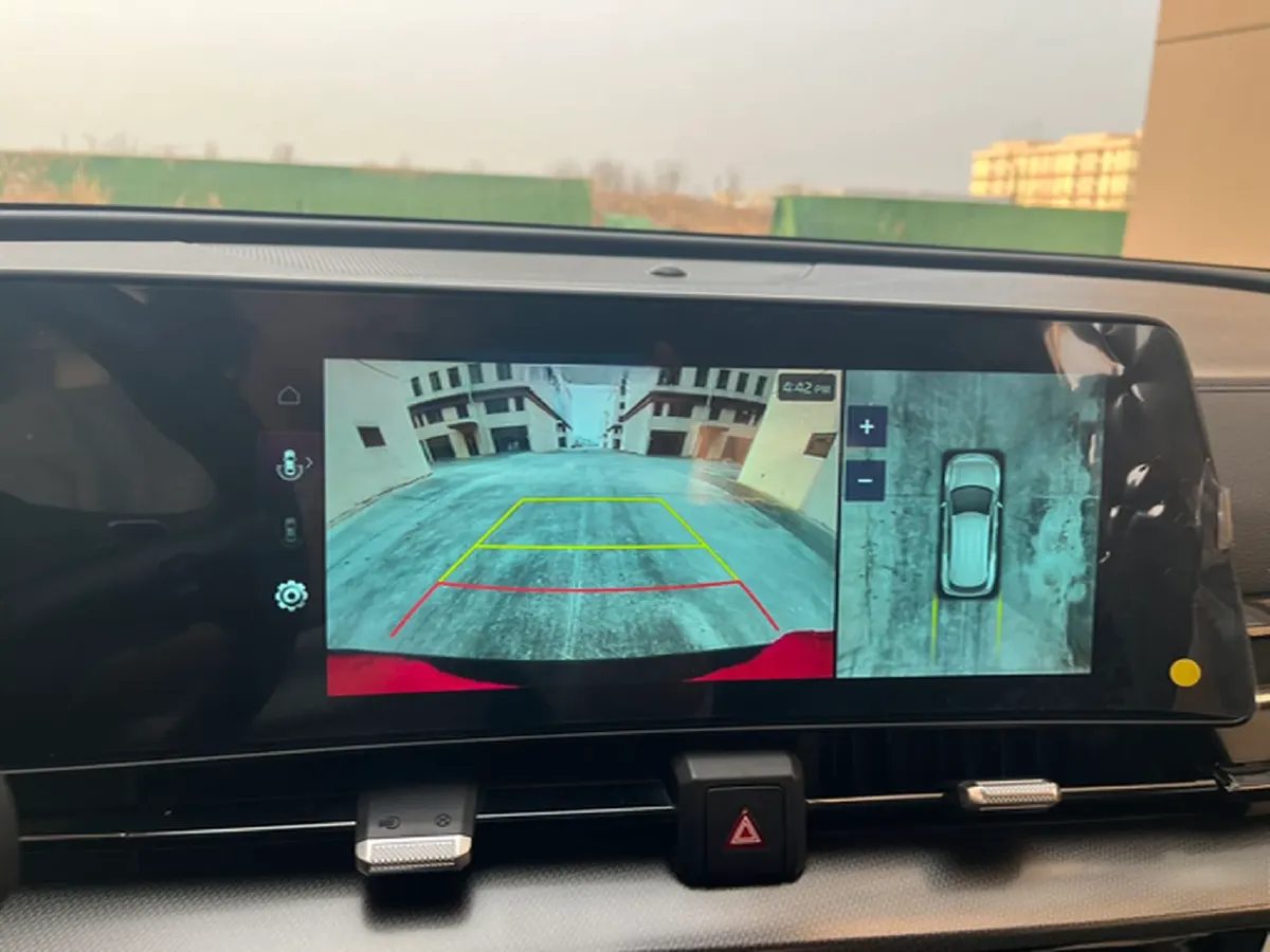 2023 Kia Sportage 2.0T 236HP L4 8AT,autocango,china used car exporter,china ev exporter,chinese used car exporter,chinese used ev exporter