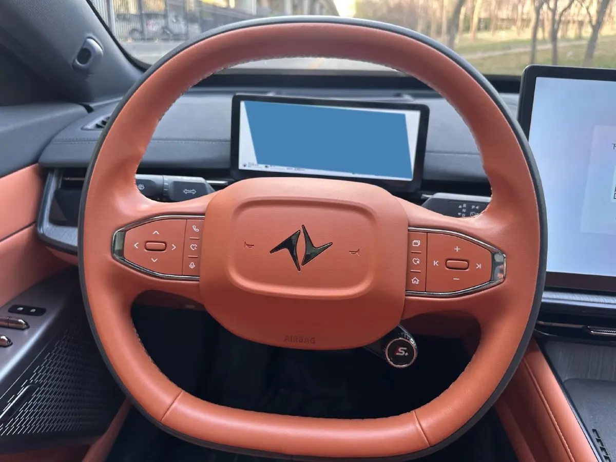 2024 DongFeng eπ eπ007 REEV 105HP REEV 28.4KWH,autocango,china used car exporter,china ev exporter,chinese used car exporter,chinese used ev exporter