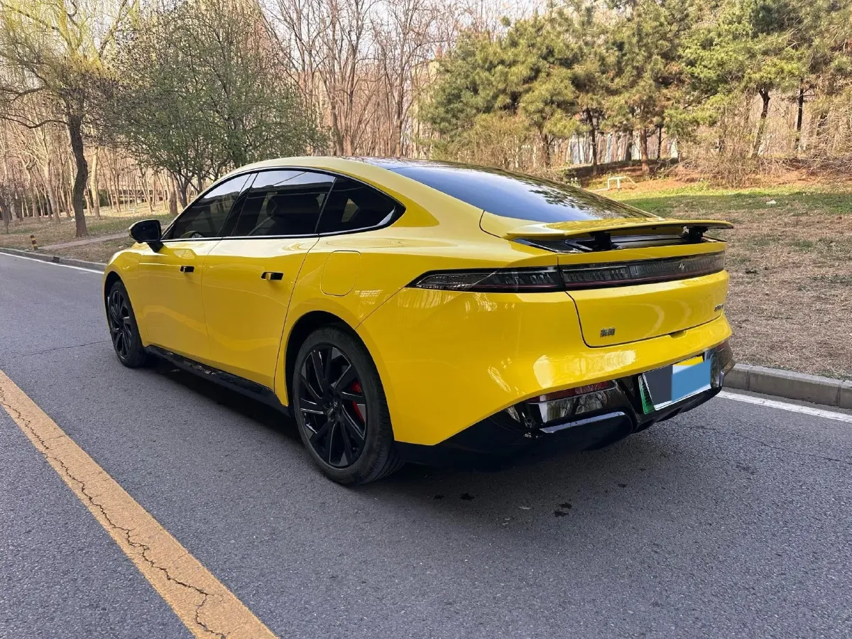 2024 DongFeng eπ eπ007 REEV 105HP REEV 28.4KWH,autocango,china used car exporter,china ev exporter,chinese used car exporter,chinese used ev exporter