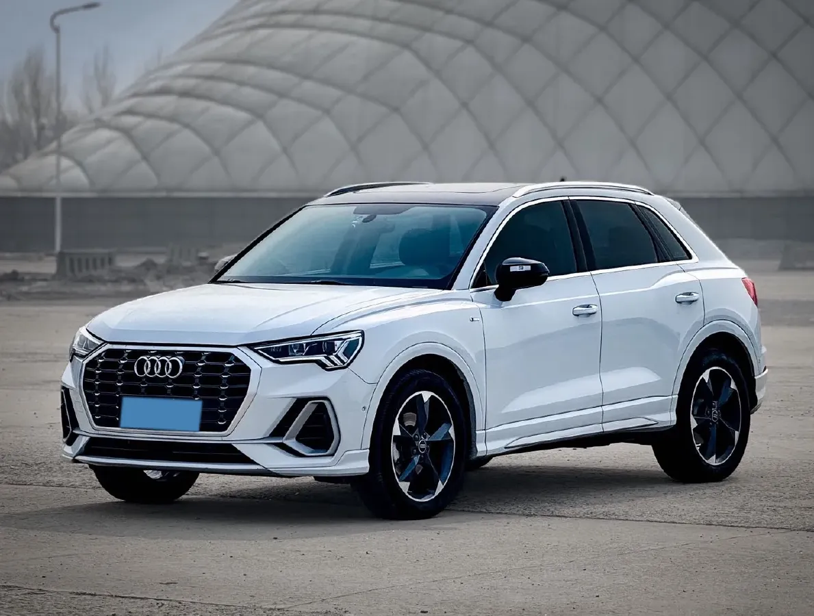 2021 Audi Q3 1.4T 150HP L4 7DCT,autocango,china used car exporter,china ev exporter,chinese used car exporter,chinese used ev exporter