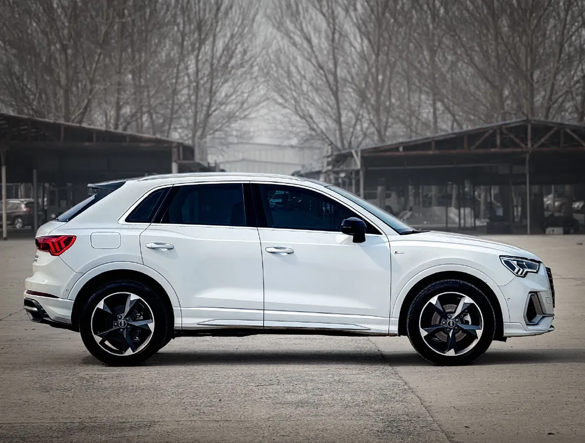 2021 Audi Q3 1.4T 150HP L4 7DCT,autocango,china used car exporter,china ev exporter,chinese used car exporter,chinese used ev exporter