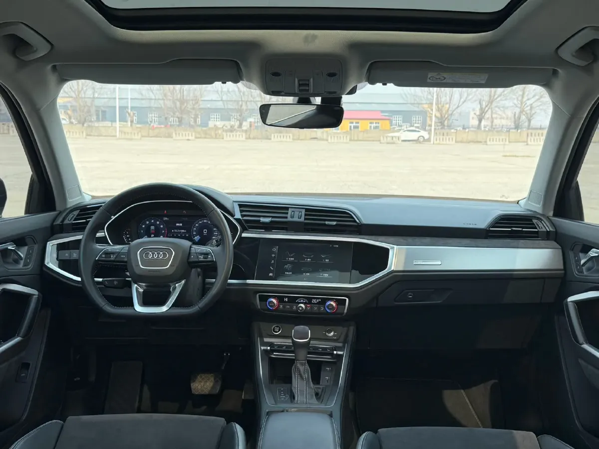 2021 Audi Q3 1.4T 150HP L4 7DCT,autocango,china used car exporter,china ev exporter,chinese used car exporter,chinese used ev exporter