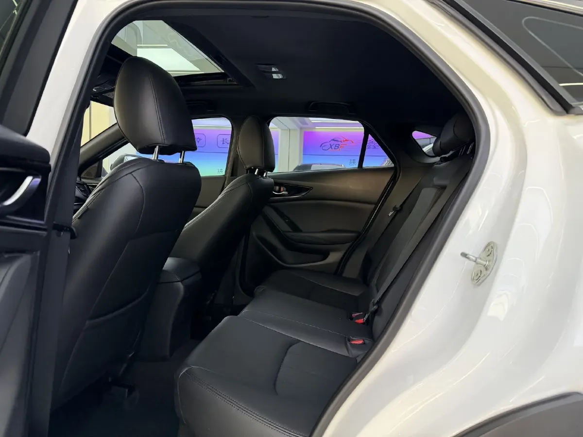 2021 Mazda CX-4 2.0L 158HP L4 6AT,autocango,china used car exporter,china ev exporter,chinese used car exporter,chinese used ev exporter