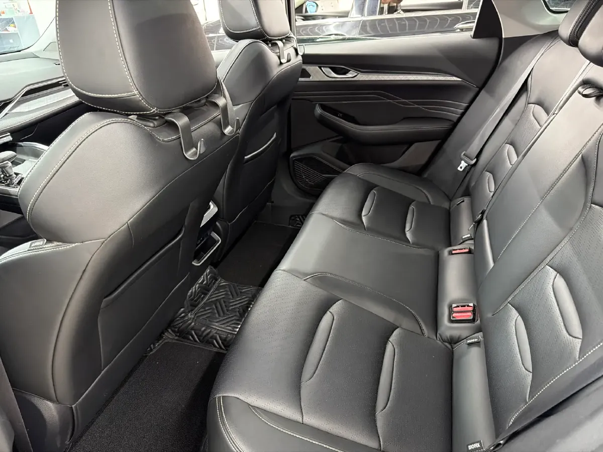 2023 Geely Preface 2.0T 190HP L4 7DCT,autocango,china used car exporter,china ev exporter,chinese used car exporter,chinese used ev exporter