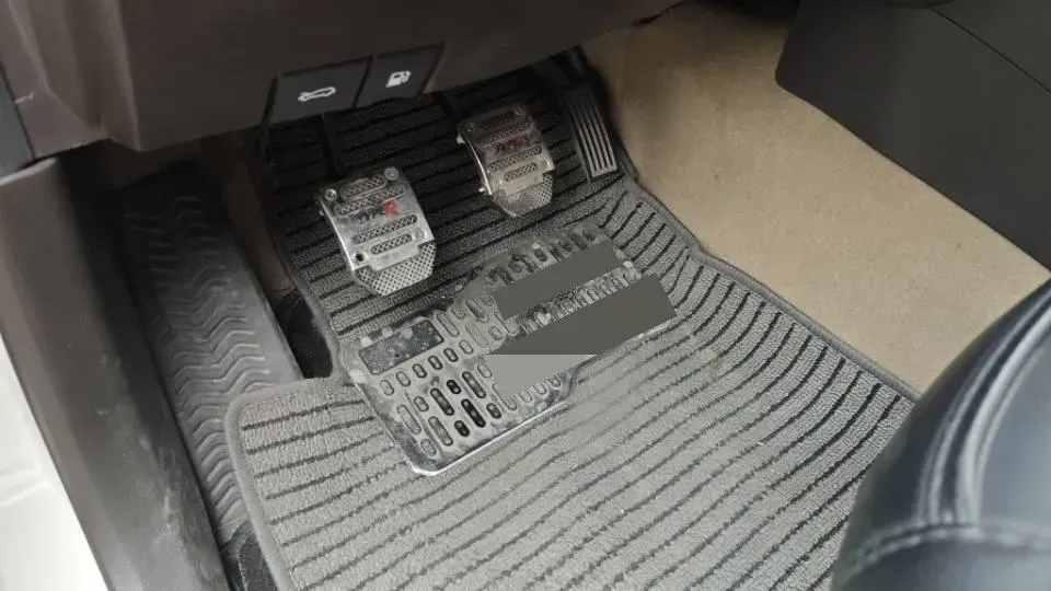 2021 WuLing RongGuang New Truck 1.5L 99HP L4 5MT,autocango,china used car exporter,china ev exporter,chinese used car exporter,chinese used ev exporter