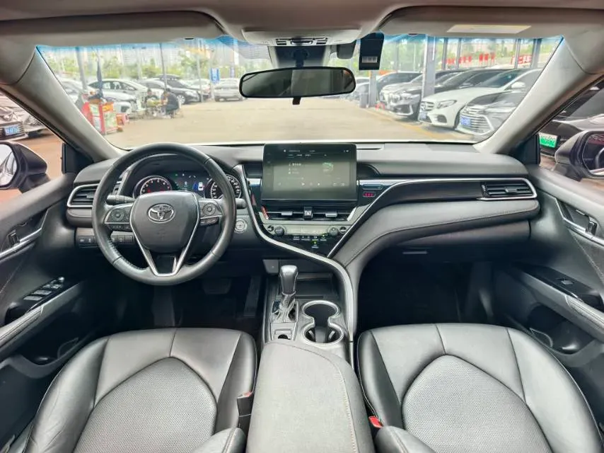 2023 Toyota Camry 2.0L 177HP L4 CVT,autocango,china used car exporter,china ev exporter,chinese used car exporter,chinese used ev exporter