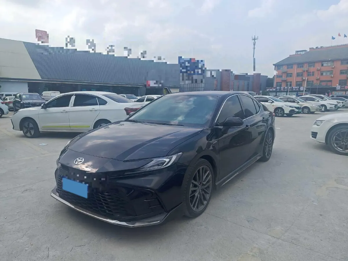 2024 Toyota Camry 2.5L 185HP L4 E-CVT Hybrid,autocango,china used car exporter,china ev exporter,chinese used car exporter,chinese used ev exporter