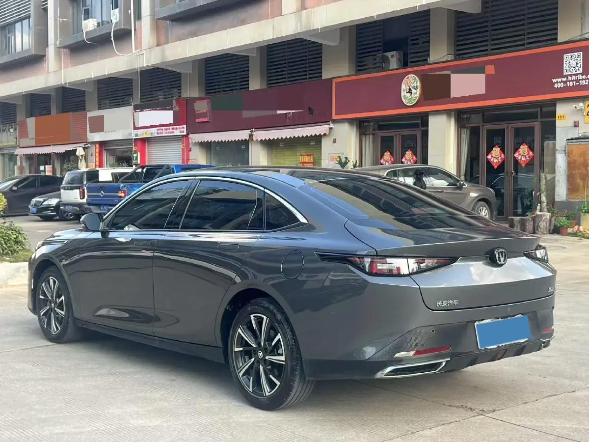 2024 ChangAn Eado 1.5T 170HP L4 7DCT,autocango,china used car exporter,china ev exporter,chinese used car exporter,chinese used ev exporter