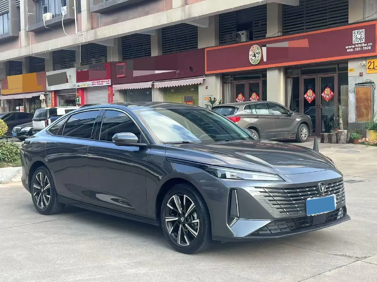 2024 ChangAn Eado 1.5T 170HP L4 7DCT,autocango,china used car exporter,china ev exporter,chinese used car exporter,chinese used ev exporter