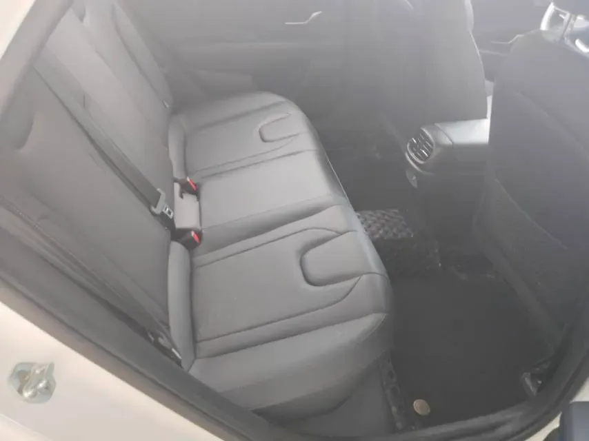 2023 Hyundai Elantra 1.5L 115HP L4 CVT,autocango,china used car exporter,china ev exporter,chinese used car exporter,chinese used ev exporter