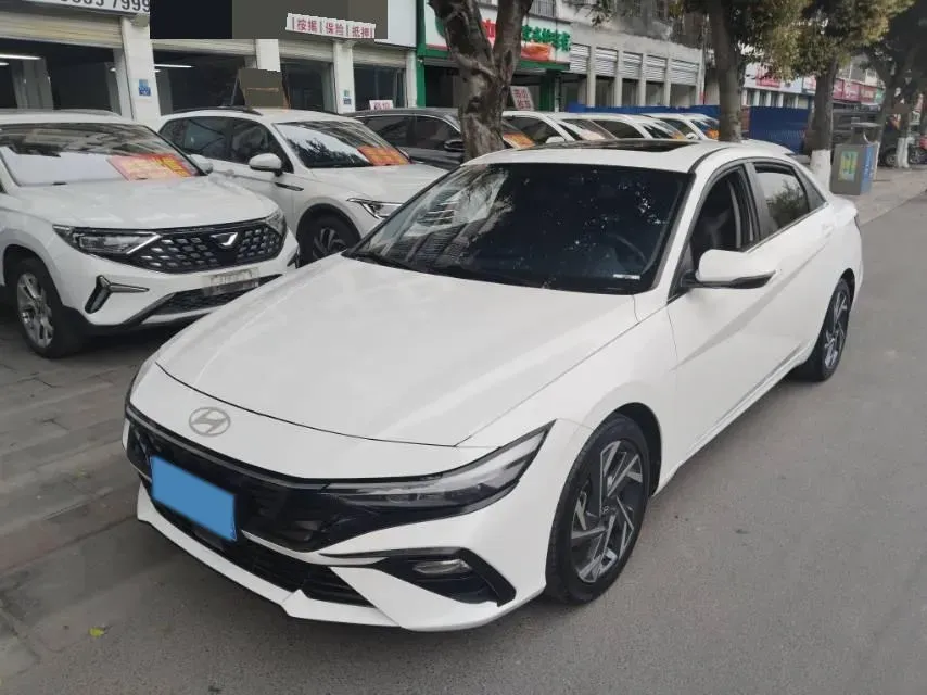 2023 Hyundai Elantra 1.5L 115HP L4 CVT,autocango,china used car exporter,china ev exporter,chinese used car exporter,chinese used ev exporter