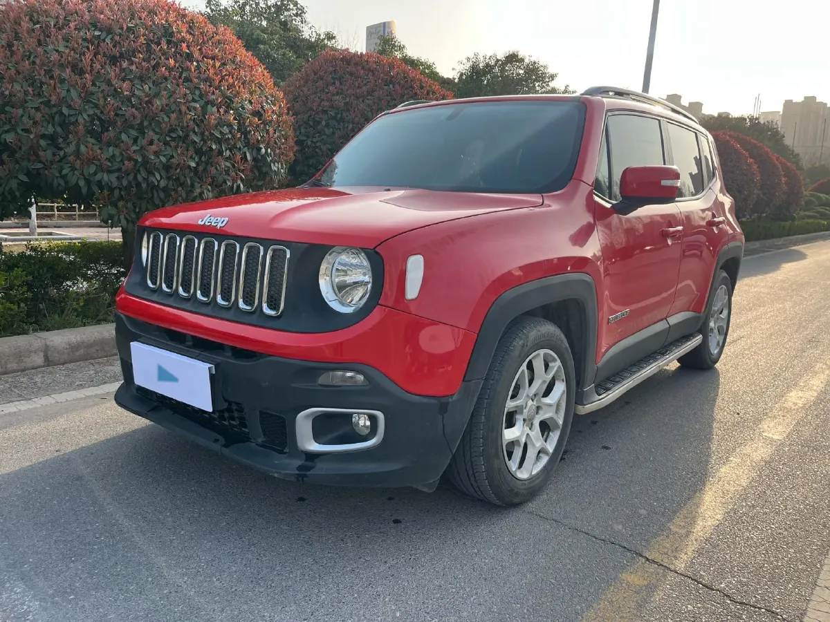 2017 Jeep Renegade 1.4T 150HP L4 7DCT,autocango,china used car exporter,china ev exporter,chinese used car exporter,chinese used ev exporter