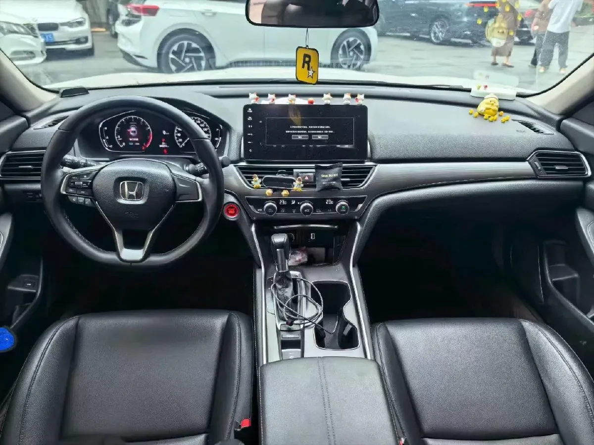2022 Honda Accord 1.5T 194HP L4 CVT,autocango,china used car exporter,china ev exporter,chinese used car exporter,chinese used ev exporter