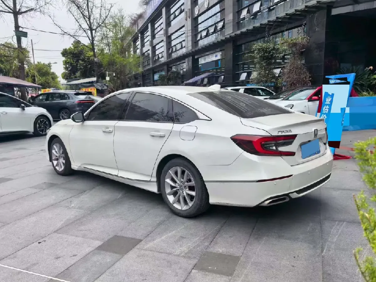 2022 Honda Accord 1.5T 194HP L4 CVT,autocango,china used car exporter,china ev exporter,chinese used car exporter,chinese used ev exporter