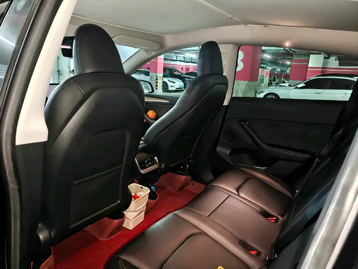 2022 Tesla Model Y BEV 60KWH,autocango,china used car exporter,china ev exporter,chinese used car exporter,chinese used ev exporter