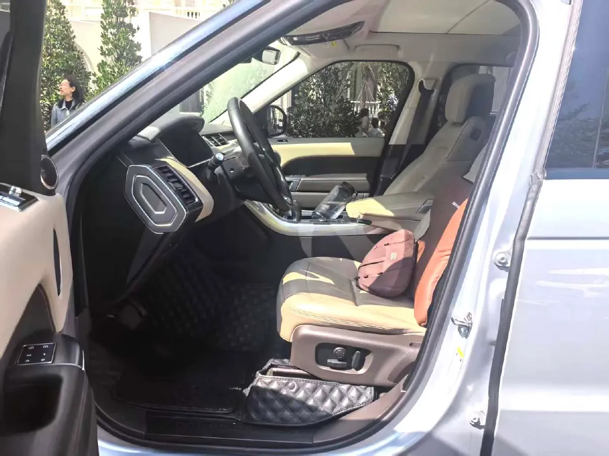 2021 Land Rover Range Rover Sport 2.0T 300HP L4 8AT PHEV 13.1KWH,autocango,china used car exporter,china ev exporter,chinese used car exporter,chinese used ev exporter