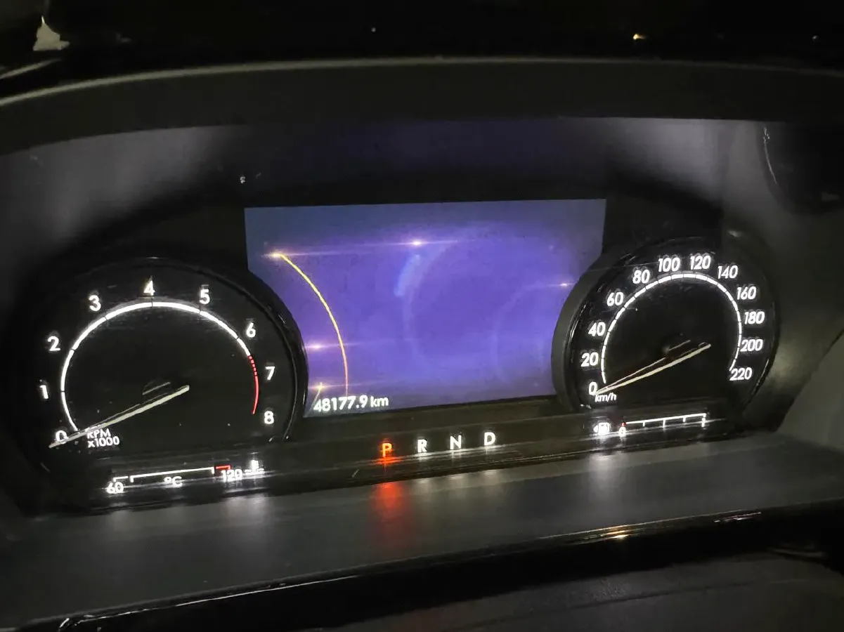 2021 Lincoln Corsair 2.0T 245HP L4 8AT,autocango,china used car exporter,china ev exporter,chinese used car exporter,chinese used ev exporter