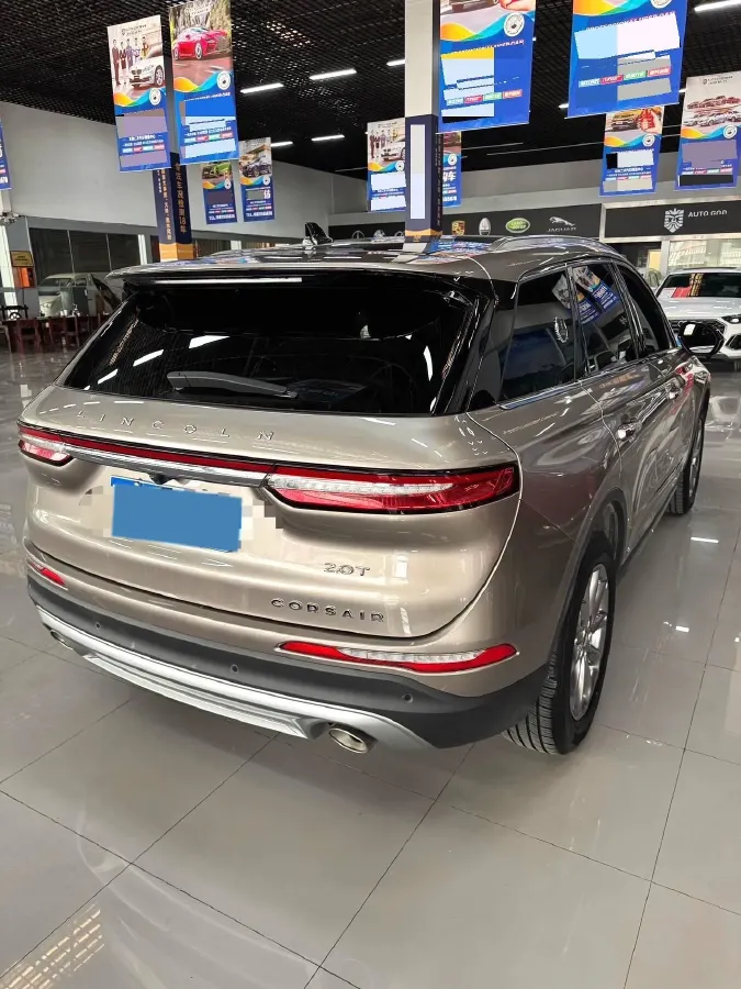 2021 Lincoln Corsair 2.0T 245HP L4 8AT,autocango,china used car exporter,china ev exporter,chinese used car exporter,chinese used ev exporter