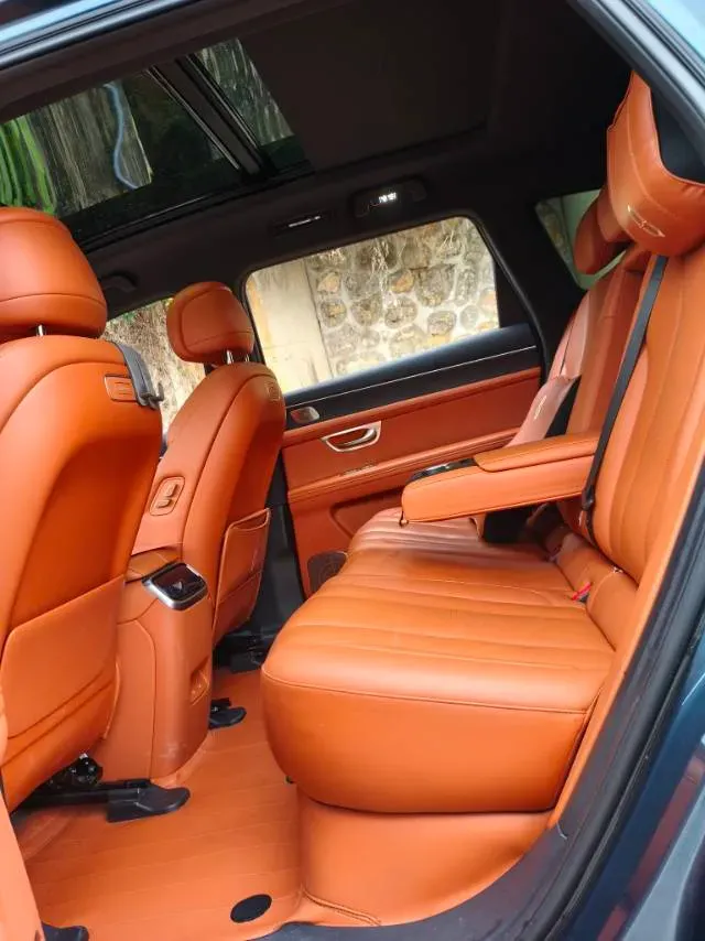 2024 AITO AITO M7 1.5T 152HP L4 REEV 42KWH,autocango,china used car exporter,china ev exporter,chinese used car exporter,chinese used ev exporter