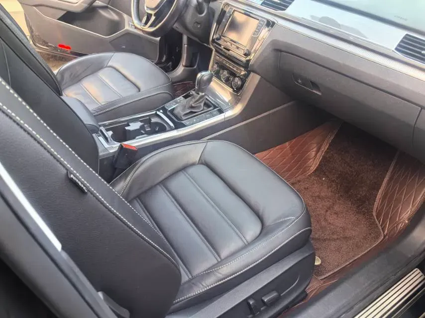 2017 Volkswagen Passat 1.8T 180HP L4 7DCT,autocango,china used car exporter,china ev exporter,chinese used car exporter,chinese used ev exporter