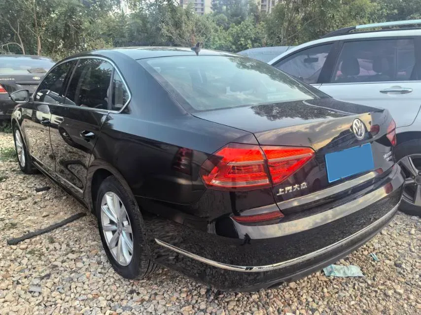 2017 Volkswagen Passat 1.8T 180HP L4 7DCT,autocango,china used car exporter,china ev exporter,chinese used car exporter,chinese used ev exporter