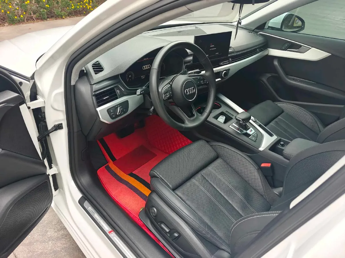 2020 Audi A4L 2.0T 190HP L4 7DCT,autocango,china used car exporter,china ev exporter,chinese used car exporter,chinese used ev exporter