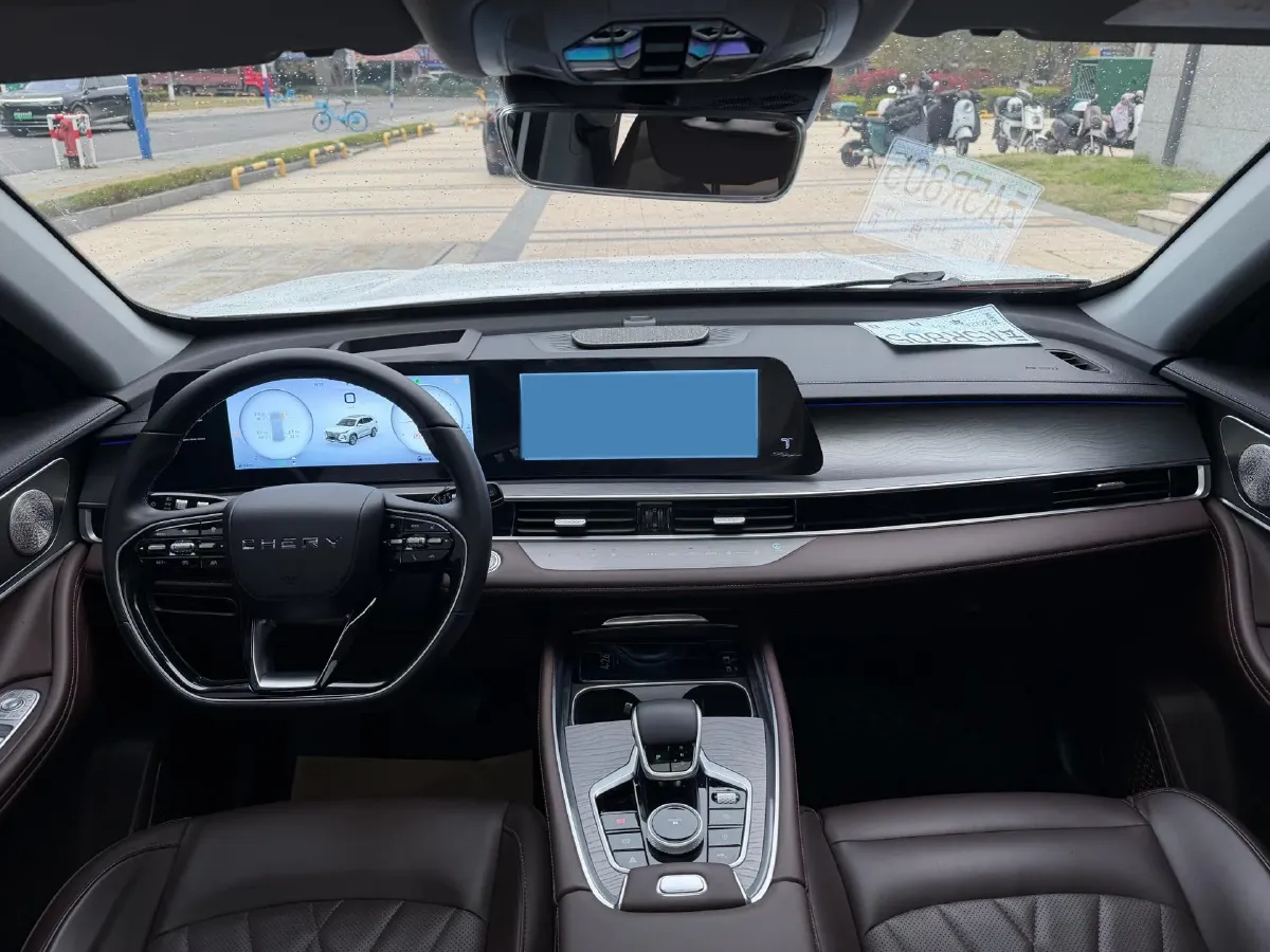 2024 Chery Tiggo 8 PRO 2.0T 254HP L4 7DCT,autocango,china used car exporter,china ev exporter,chinese used car exporter,chinese used ev exporter