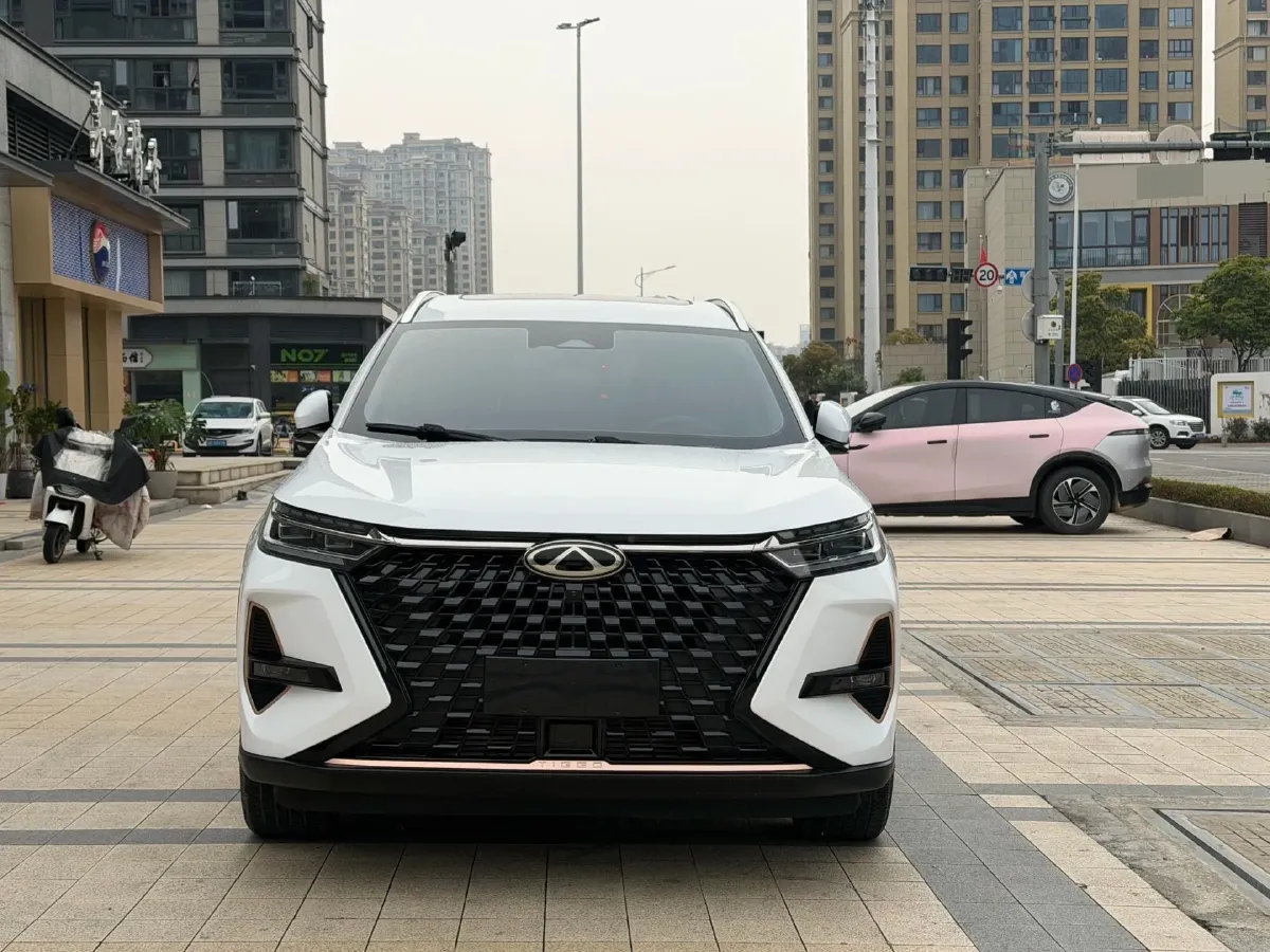 2024 Chery Tiggo 8 PRO 2.0T 254HP L4 7DCT,autocango,china used car exporter,china ev exporter,chinese used car exporter,chinese used ev exporter