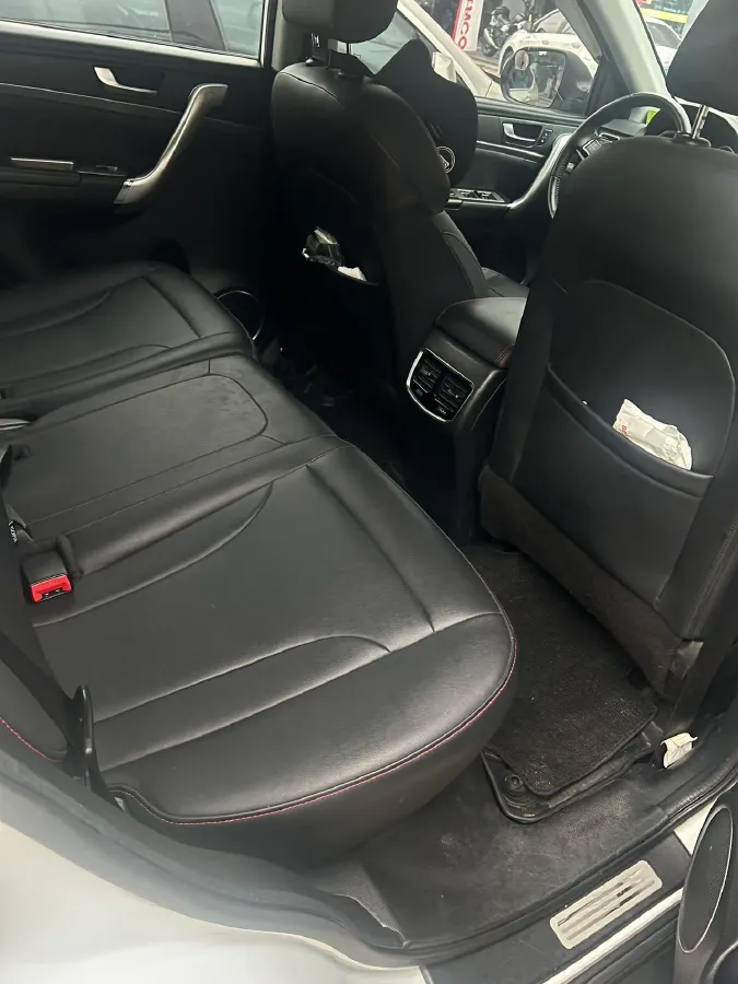 2019 Haval M6 1.5T 150HP L4 7DCT,autocango,china used car exporter,china ev exporter,chinese used car exporter,chinese used ev exporter