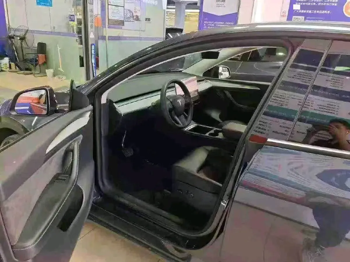 2024 Iveco OuSheng BEV 77.28KWH,autocango,china used car exporter,china ev exporter,chinese used car exporter,chinese used ev exporter