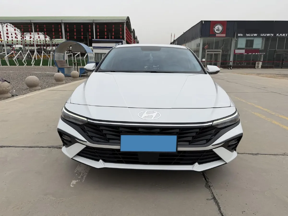 2023 Hyundai Elantra 1.5L 115HP L4 CVT,autocango,china used car exporter,china ev exporter,chinese used car exporter,chinese used ev exporter