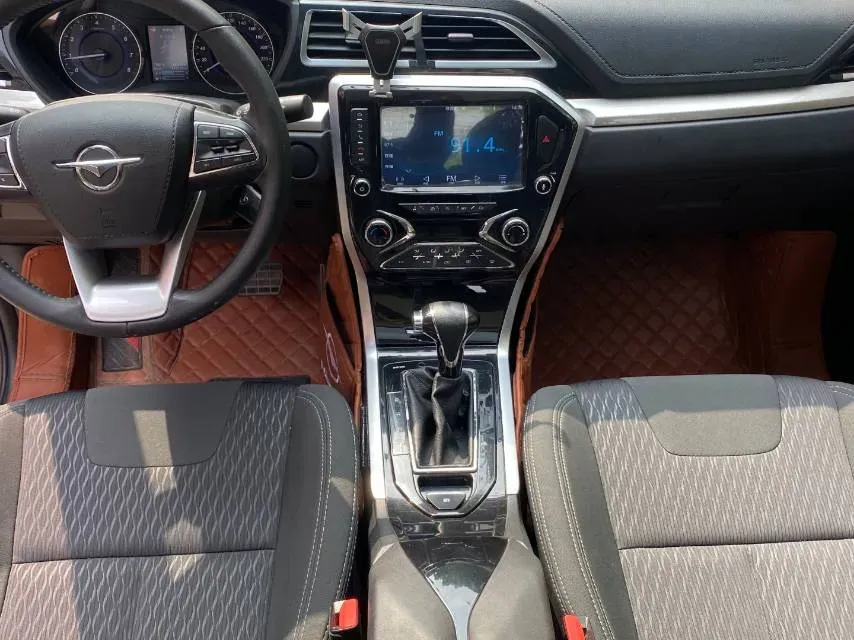 2018 HaiMa S5 Young Edition 1.6L 122HP L4 CVT,autocango,china used car exporter,china ev exporter,chinese used car exporter,chinese used ev exporter